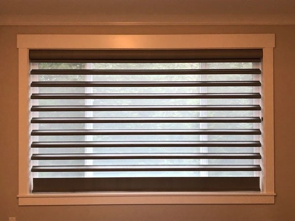 Hunter Douglas Dealer Image
